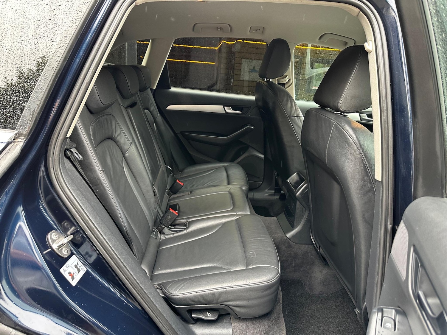 Vehicle 28
