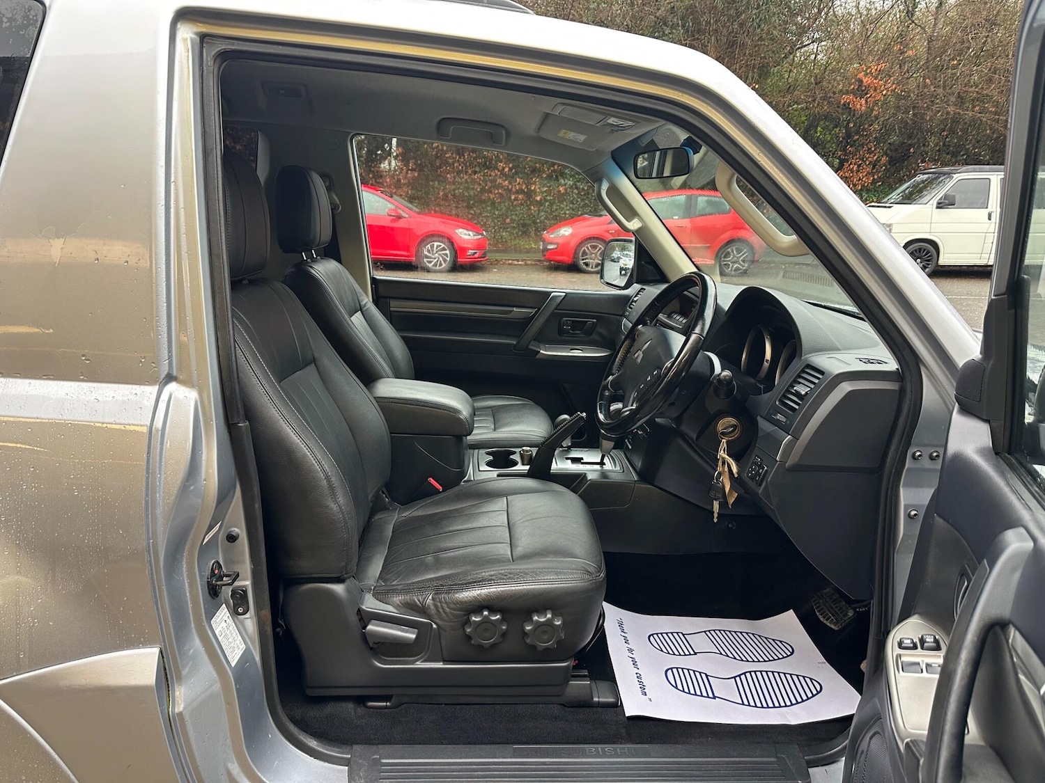 Used Mitsubishi Shogun 2013 for sale - 77216035: Photo 13