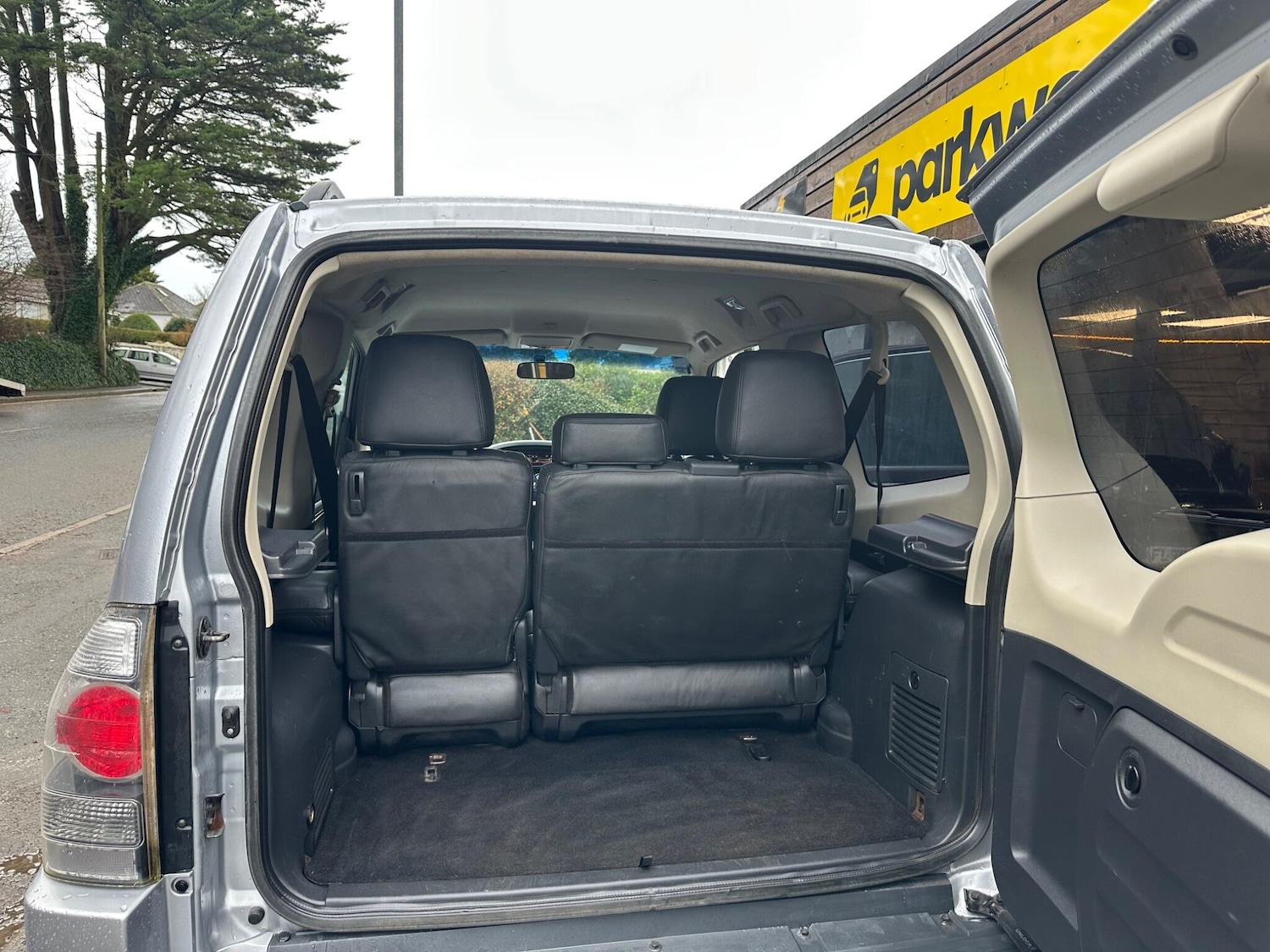 Used Mitsubishi Shogun 2013 for sale - 77216035: Photo 30