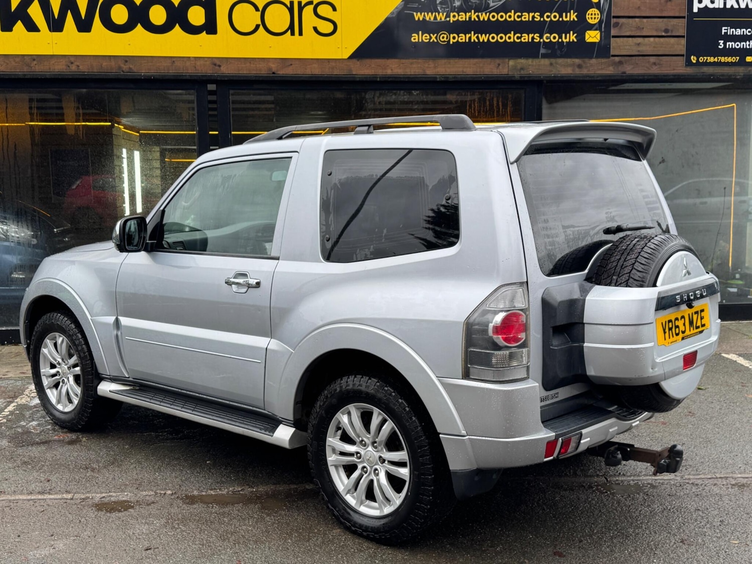 Used Mitsubishi Shogun 2013 for sale - 77216035: Photo 5