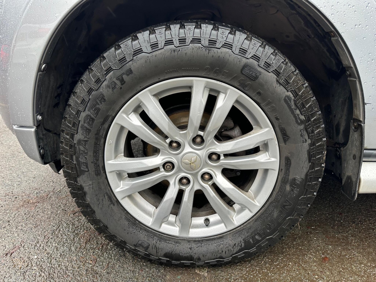 Used Mitsubishi Shogun 2013 for sale - 77216035: Photo 9