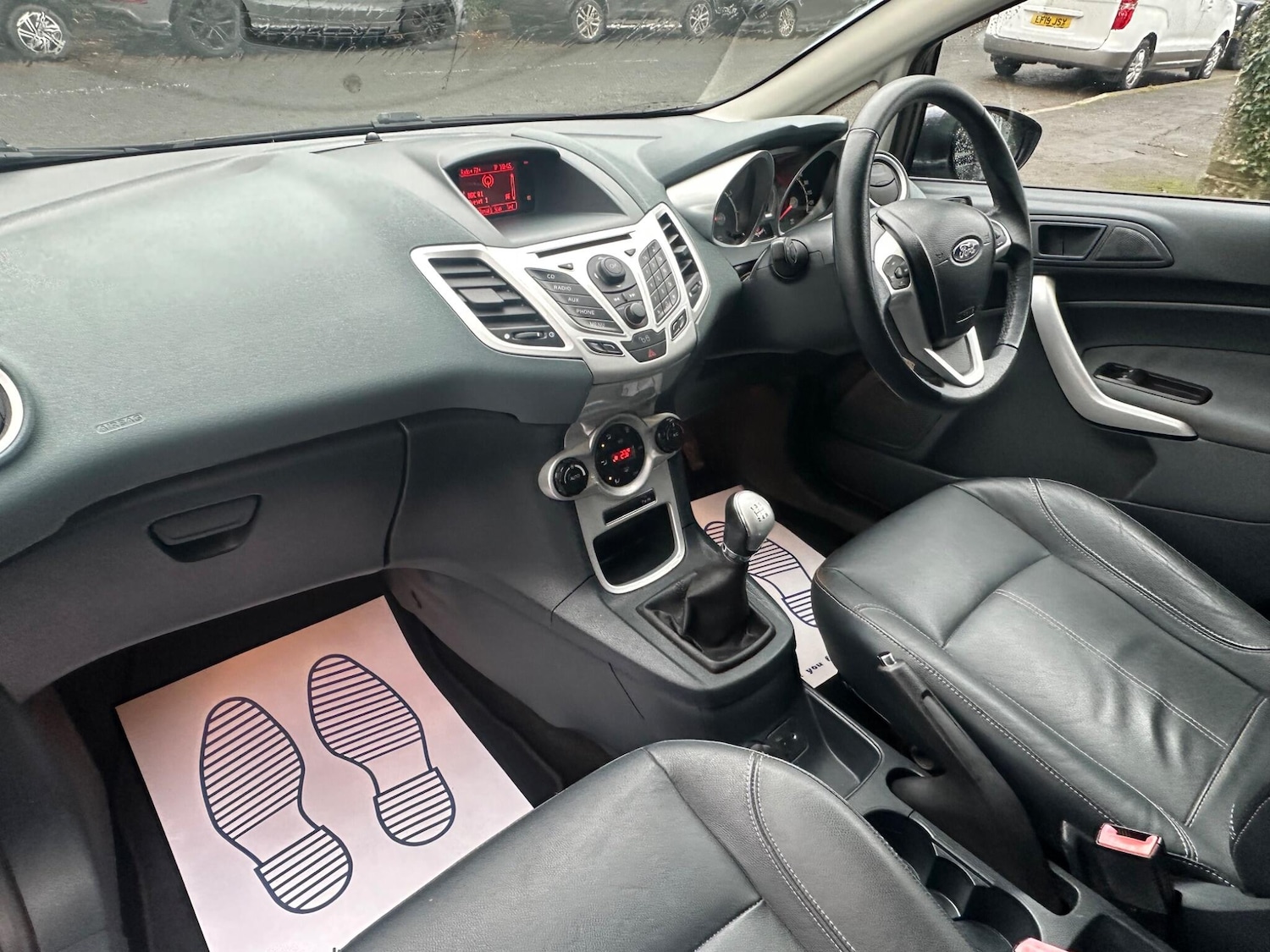 Used Ford Fiesta 2010 for sale - 76485071: Photo 13