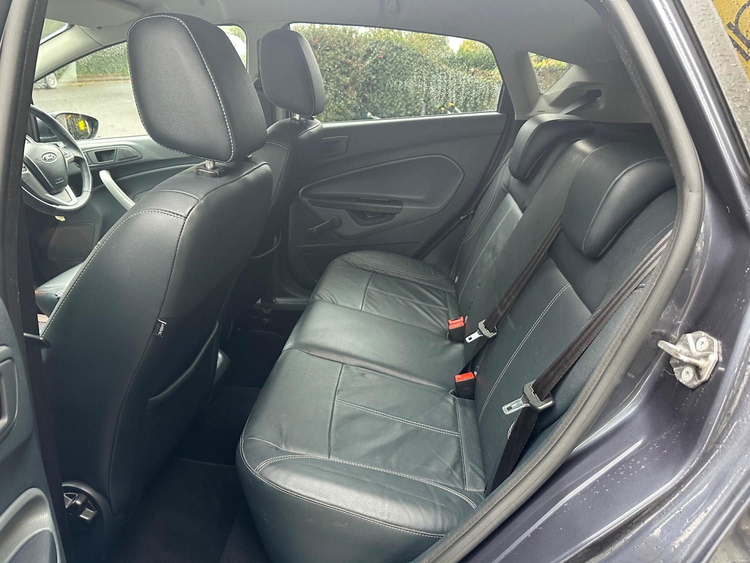 Used Ford Fiesta 2010 for sale - 76485071: Photo 24