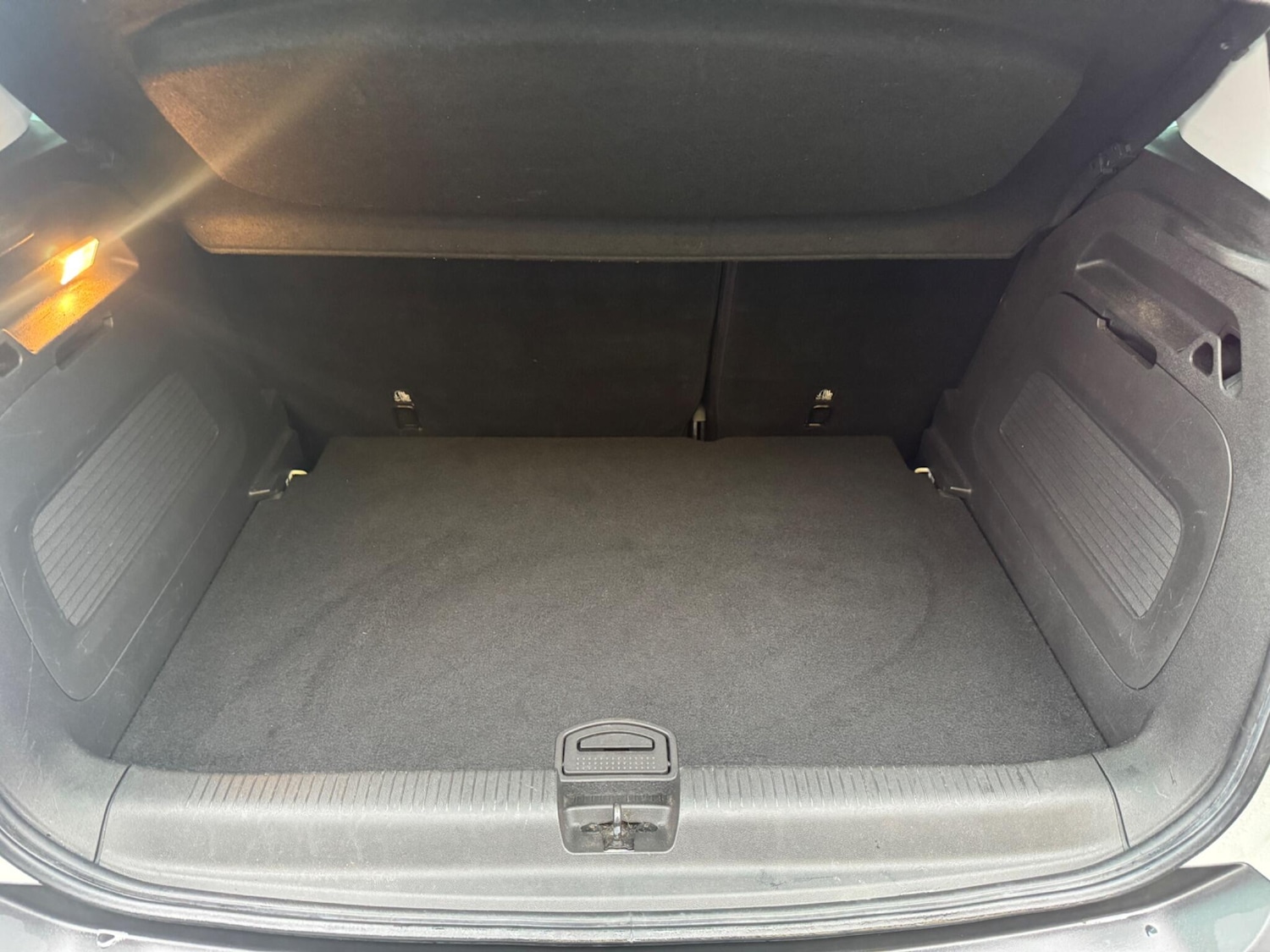 Used Vauxhall Crossland X 2018 for sale - 77344056: Photo 33