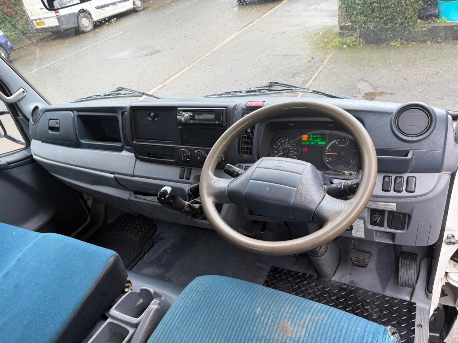 Used Mitsubishi Canter 2012 for sale - 77524224: Photo 19