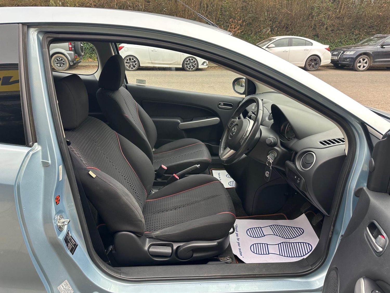 Used Mazda Mazda2 2011 for sale - 77993134: Photo 13