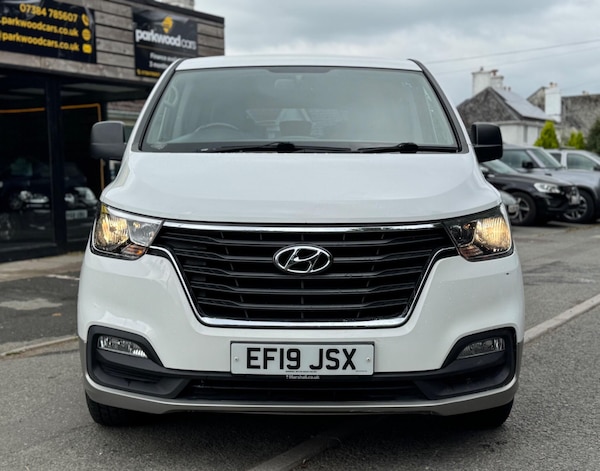 Used Hyundai i800 2019 for sale - 76336418: Photo 3