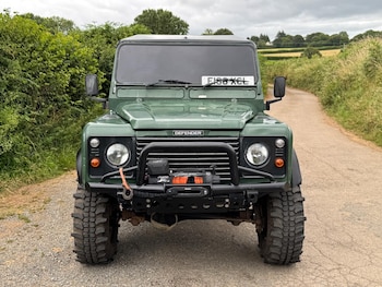 Used Land Rover Defender 90 1988 for sale - 79132652: Photo