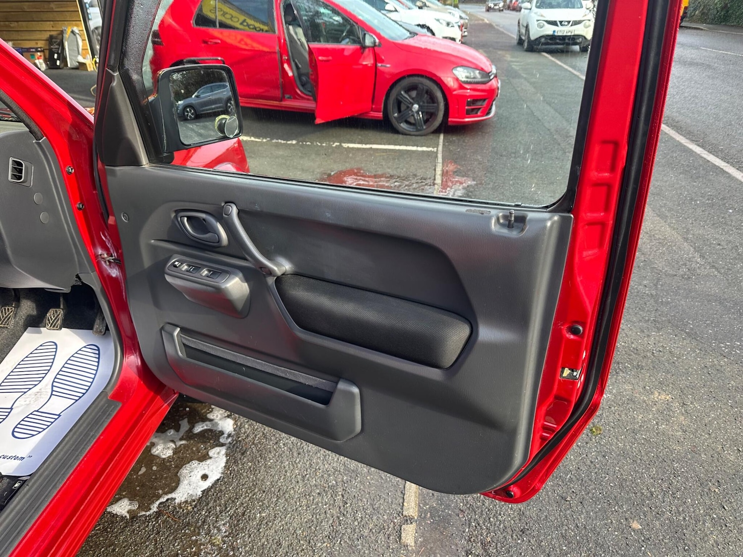 Used Suzuki Jimny 2009 for sale - 77738059: Photo 7