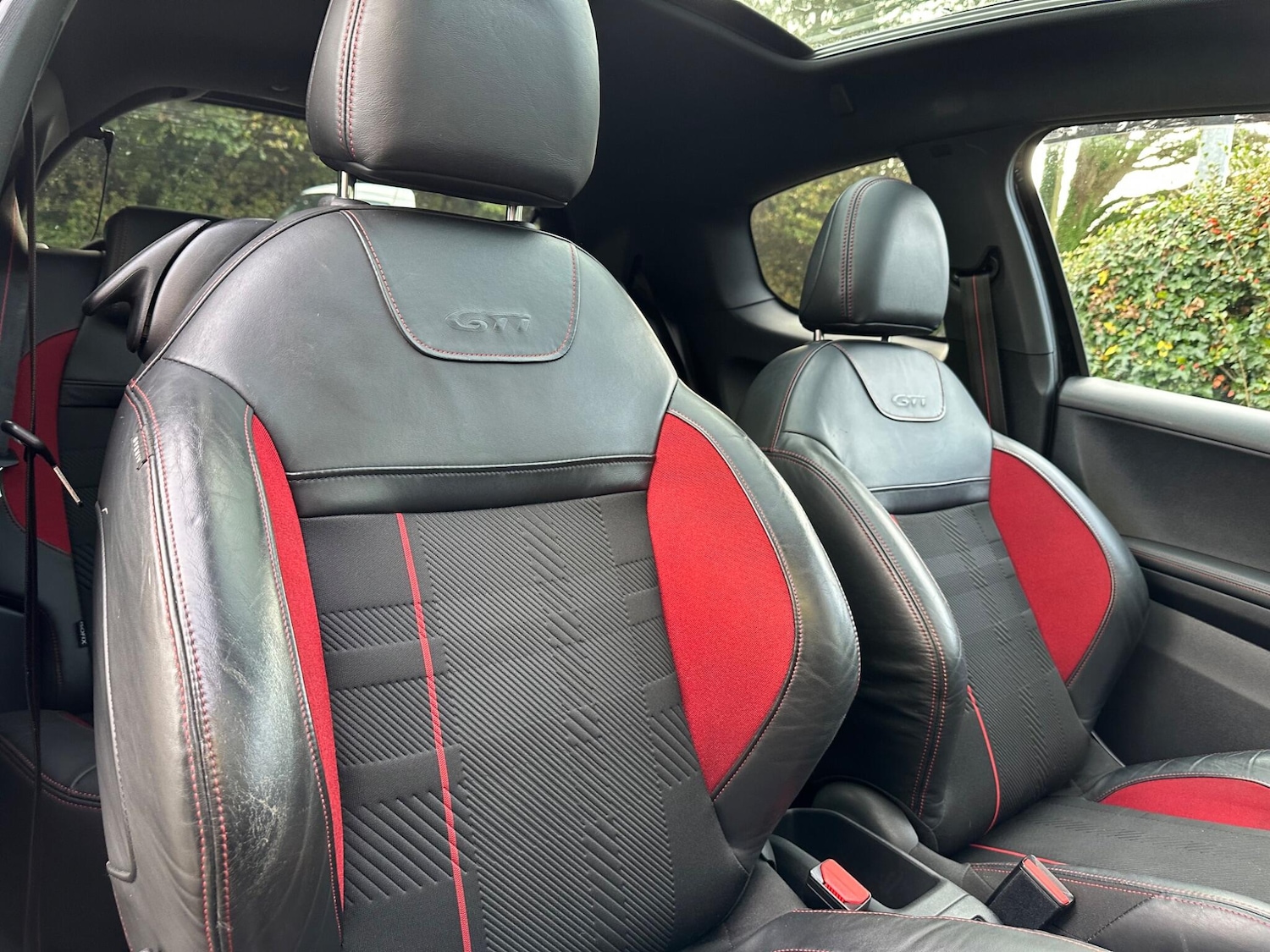 Used Peugeot 208 2018 for sale - 76200396: Photo 10