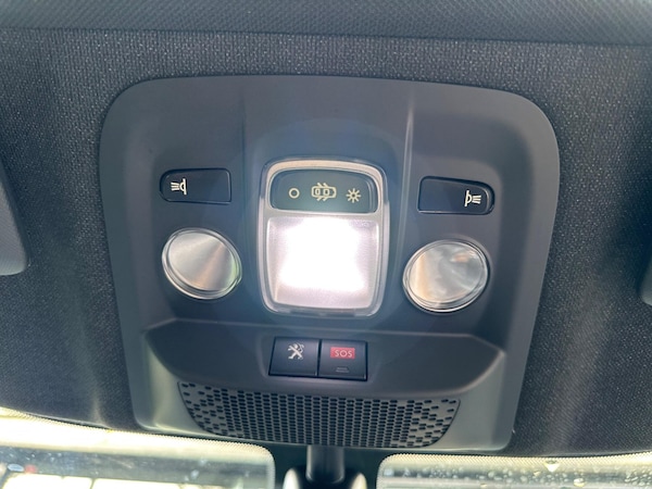 Used Peugeot 208 2018 for sale - 76200396: Photo 24