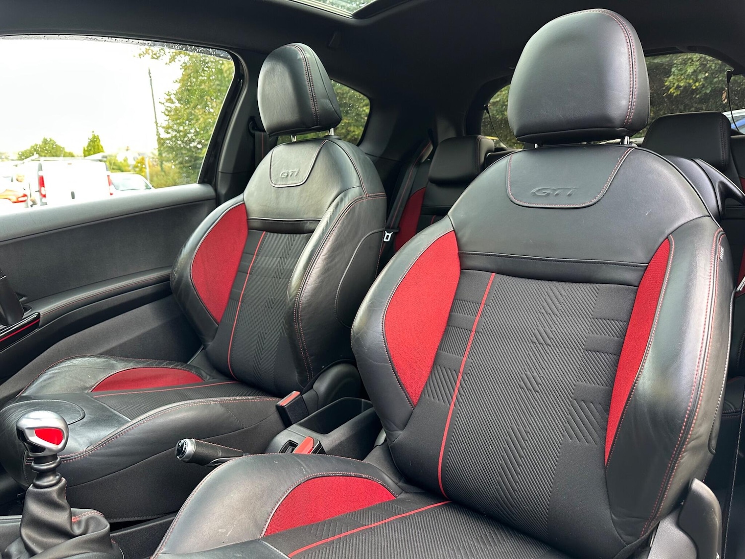 Used Peugeot 208 2018 for sale - 76200396: Photo 34