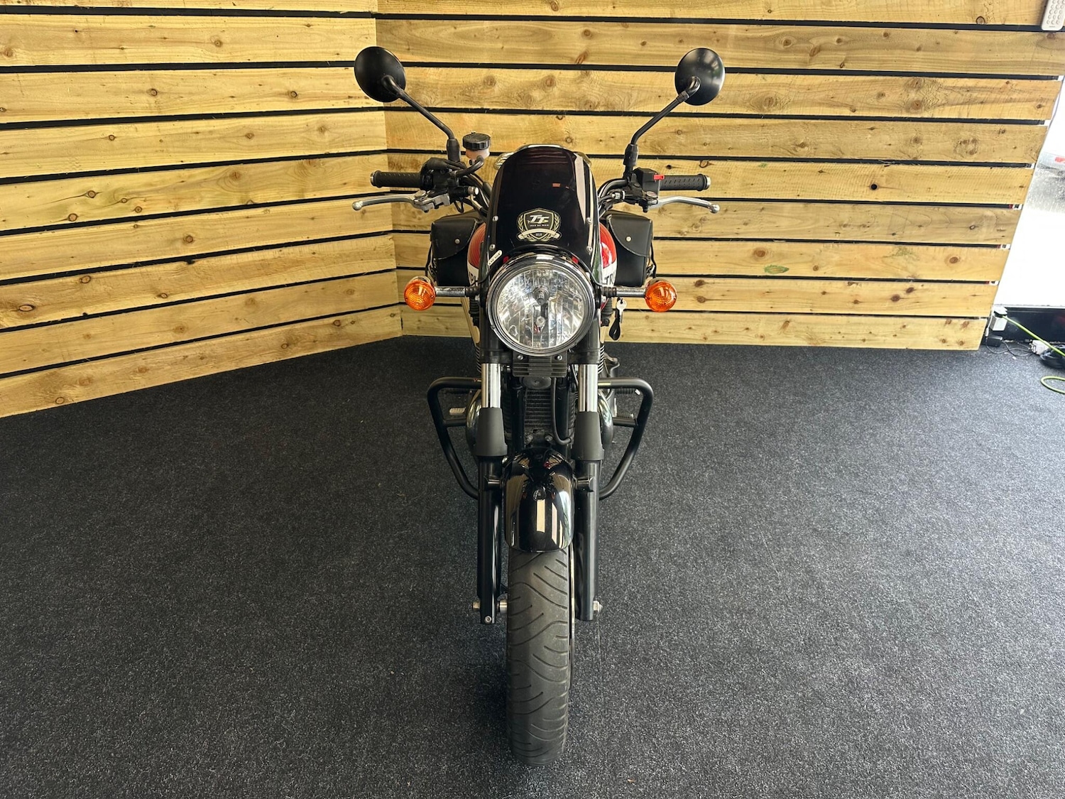 Used Triumph Bonneville Newchurch 2015 for sale - 78471231: Photo 5