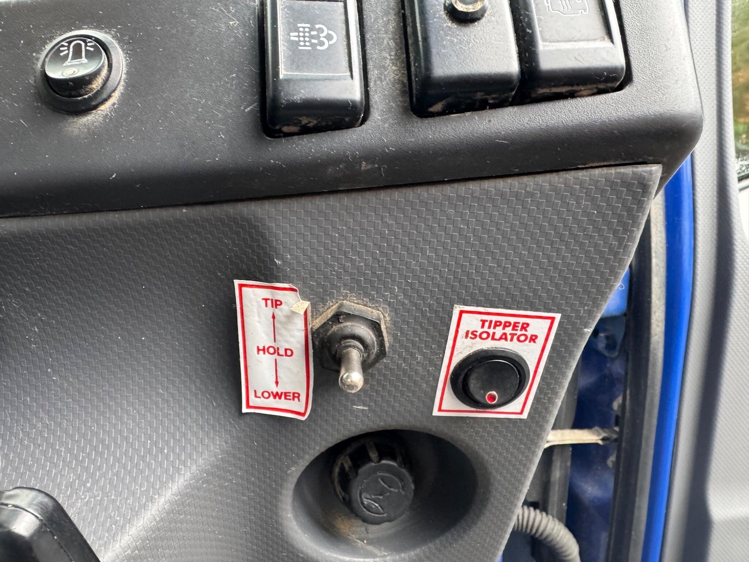 Used Isuzu Grafter 2016 for sale - 77343755: Photo 22