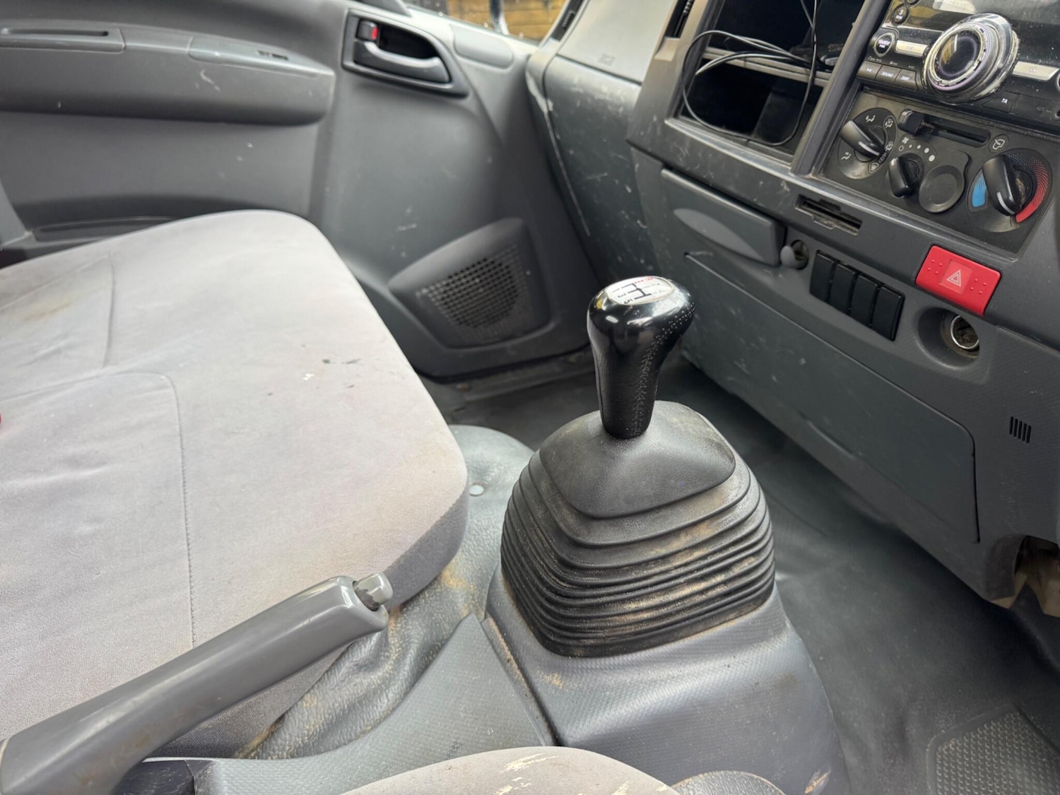 Used Isuzu Grafter 2016 for sale - 77343755: Photo 29