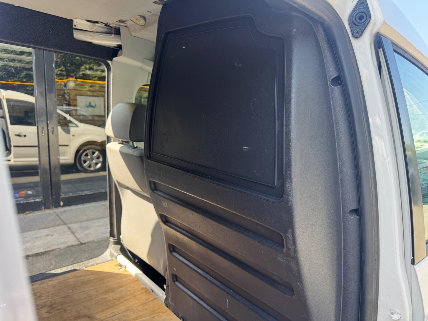 Vehicle 29