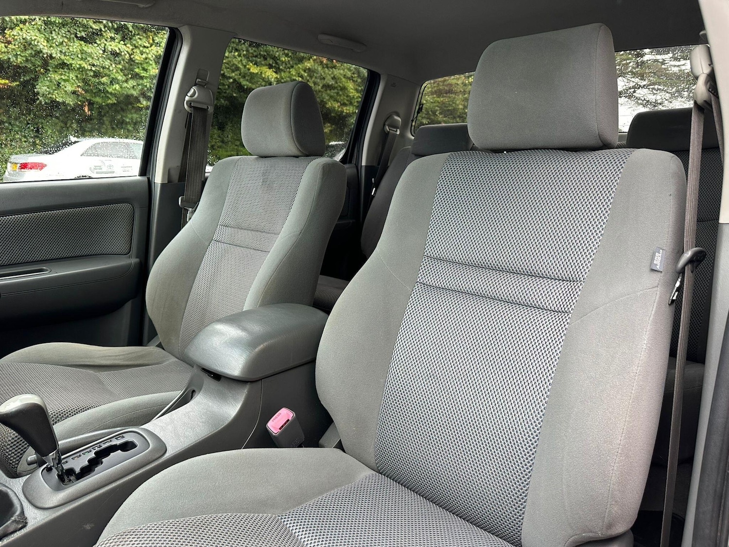 Used Toyota Hilux 2013 for sale - 76327340: Photo 11