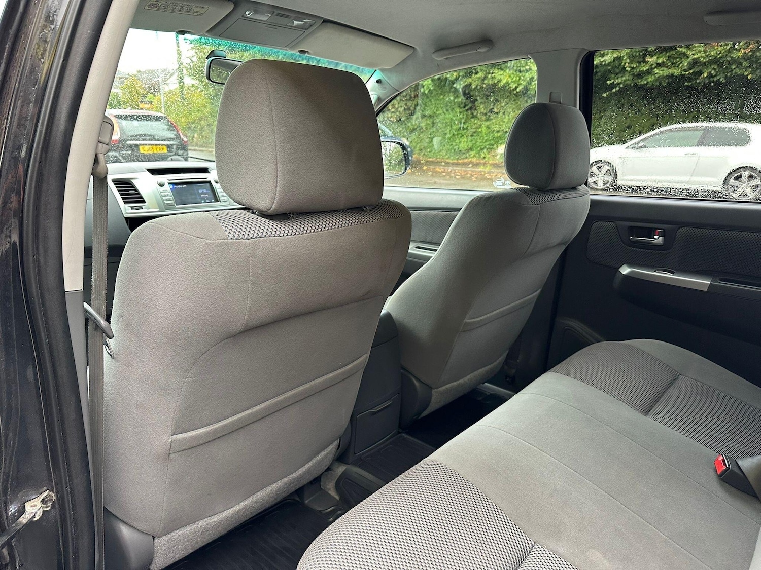 Used Toyota Hilux 2013 for sale - 76327340: Photo 16