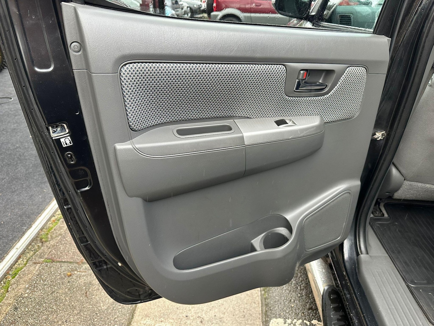 Used Toyota Hilux 2013 for sale - 76327340: Photo 20