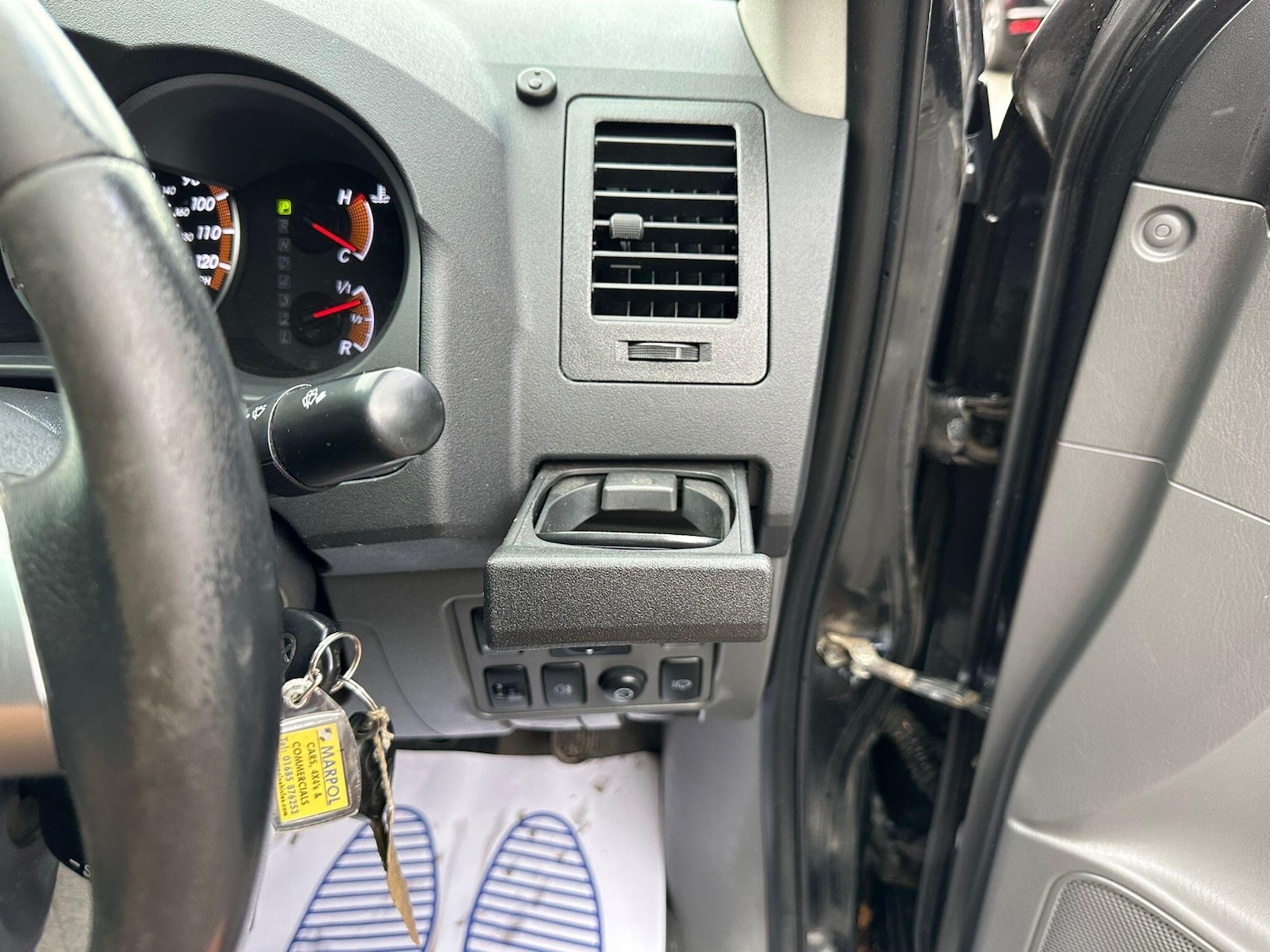 Used Toyota Hilux 2013 for sale - 76327340: Photo 21