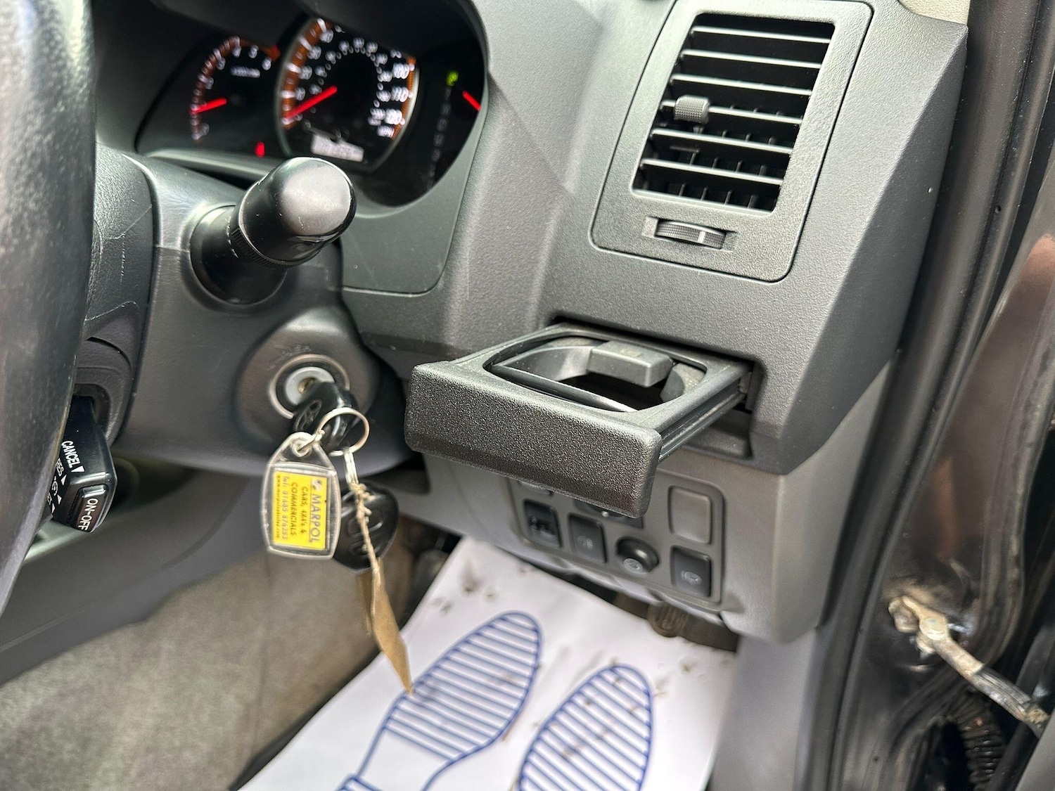 Used Toyota Hilux 2013 for sale - 76327340: Photo 23