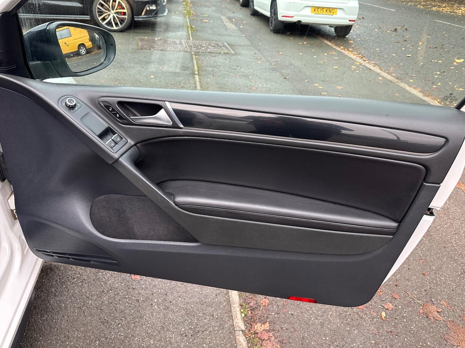 Used Volkswagen Golf 2010 for sale - 76424906: Photo 21