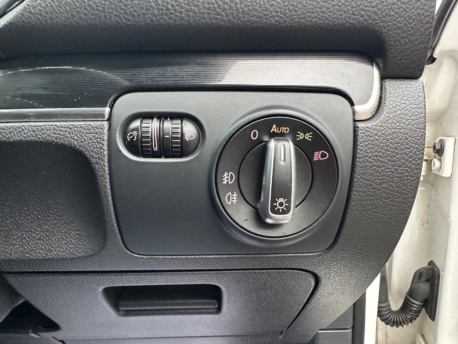 Used Volkswagen Golf 2010 for sale - 76424906: Photo 28