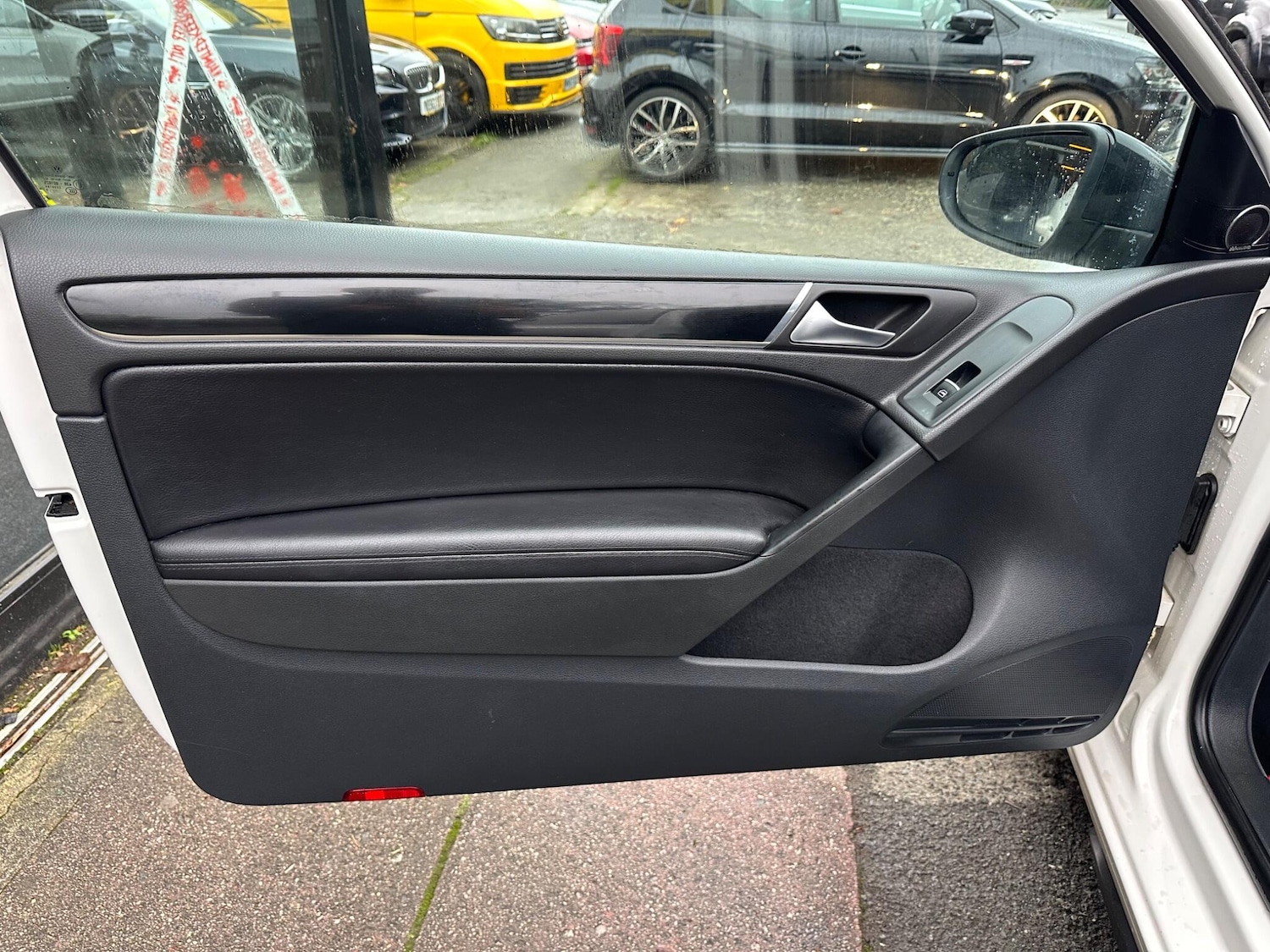 Used Volkswagen Golf 2010 for sale - 76424906: Photo 39