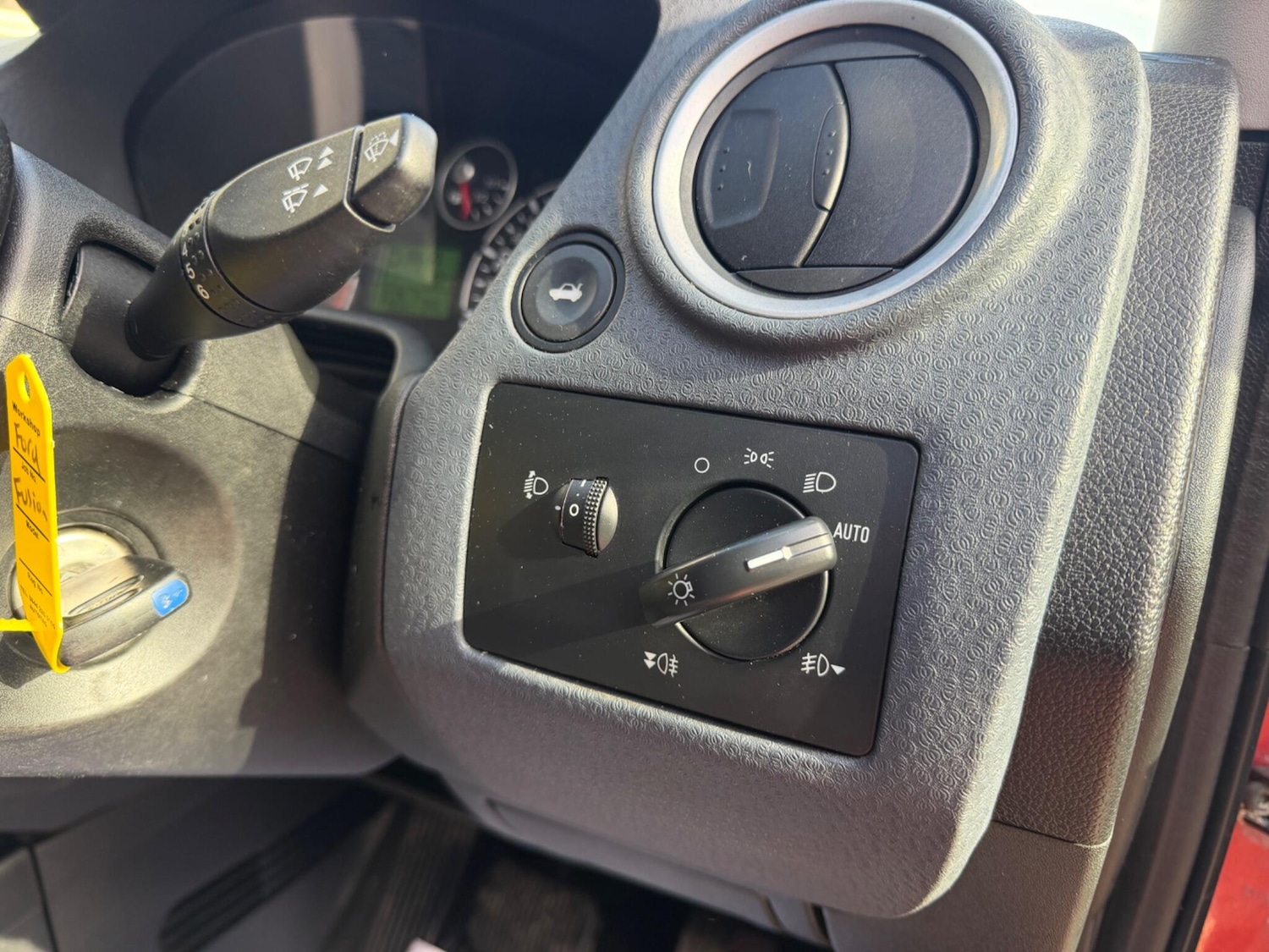 Used Ford Fusion 2009 for sale - 78157490: Photo 17