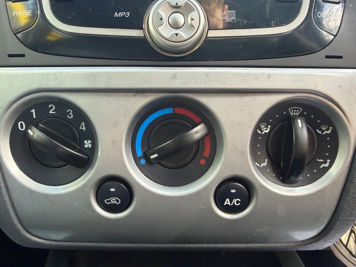 Used Ford Fusion 2009 for sale - 78157490: Photo 24