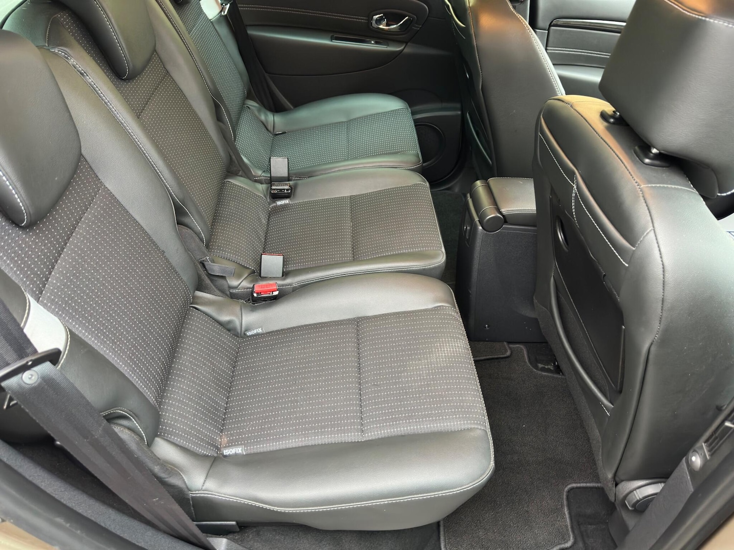 Used Renault Scenic 2013 for sale - 77411806: Photo 18