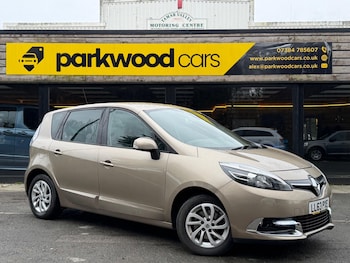 (63) - 1.5 dCi Dynamique TomTom EDC Euro 5 5dr