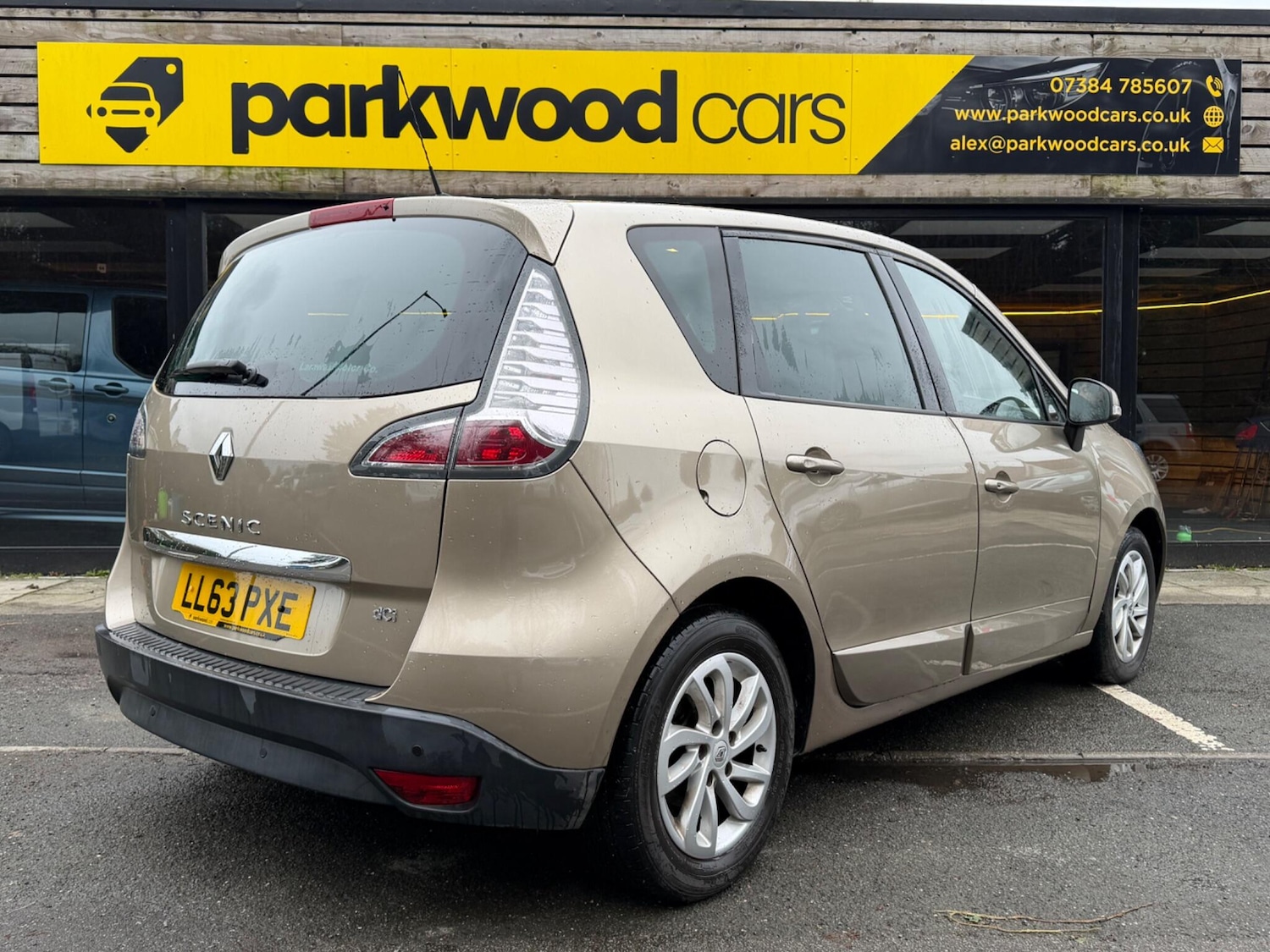Used Renault Scenic 2013 for sale - 77411806: Photo 6