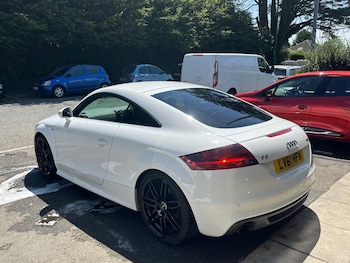 Used Audi TT 2011 for sale - 79201628: Photo