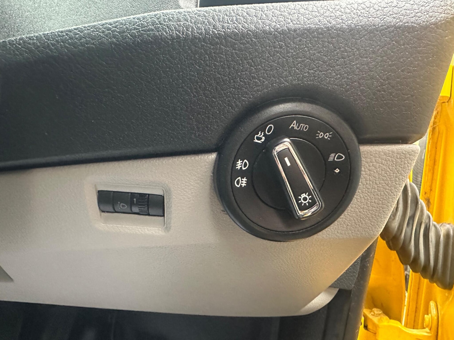 Used Volkswagen Transporter 2017 for sale - 76512847: Photo 14