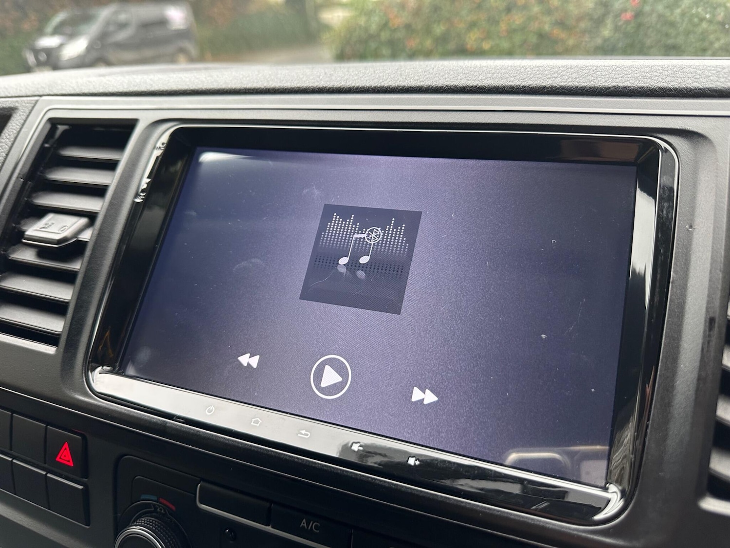 Used Volkswagen Transporter 2017 for sale - 76512847: Photo 28