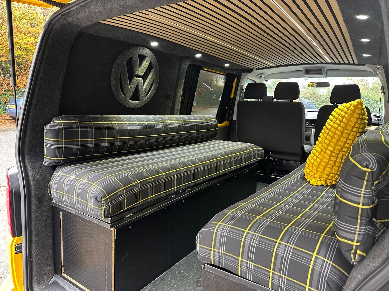 Used Volkswagen Transporter 2017 for sale - 76512847: Photo 29