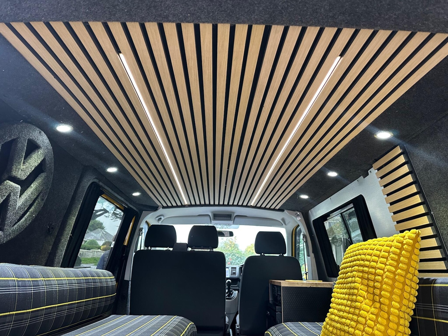 Used Volkswagen Transporter 2017 for sale - 76512847: Photo 34