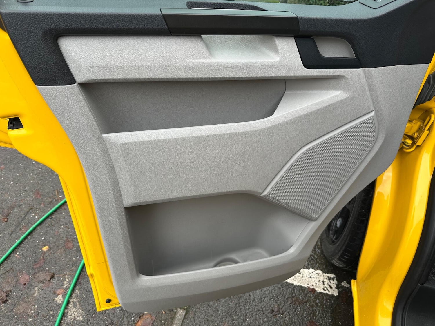 Used Volkswagen Transporter 2017 for sale - 76512847: Photo 44