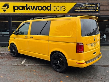 Used Volkswagen Transporter 2017 for sale - 76512847: Photo