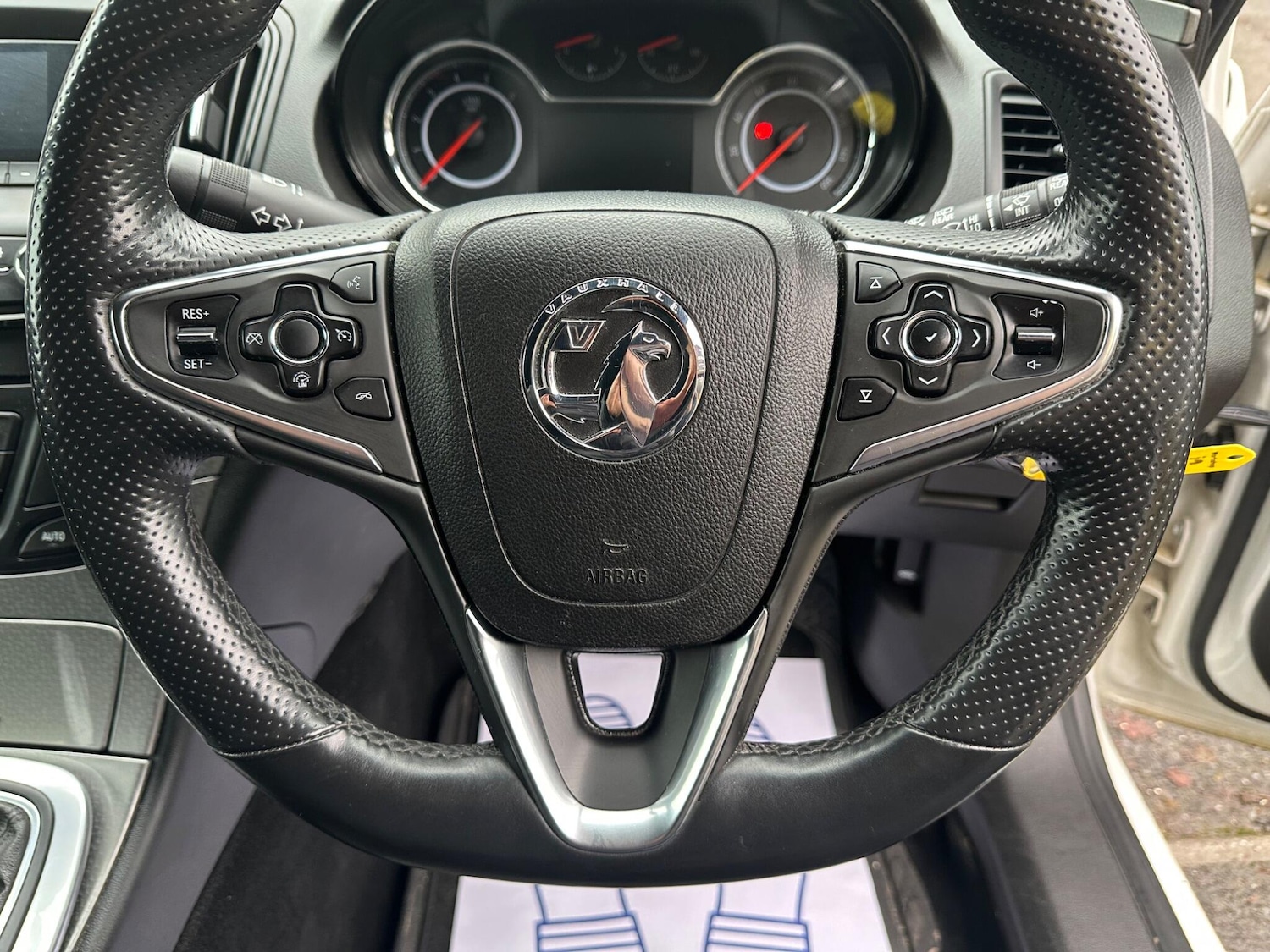 Used Vauxhall Insignia 2016 for sale - 76990833: Photo 13