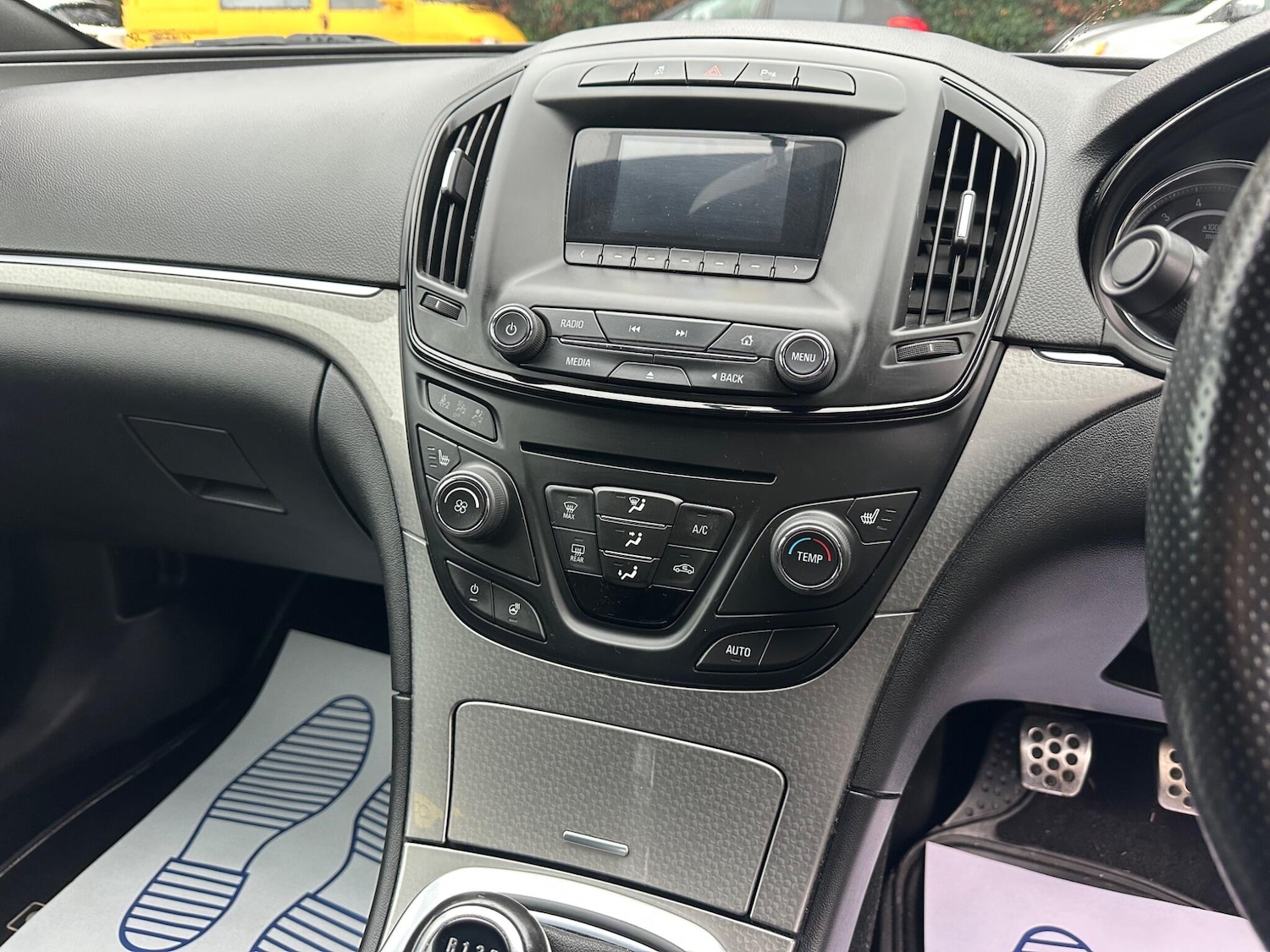 Used Vauxhall Insignia 2016 for sale - 76990833: Photo 17