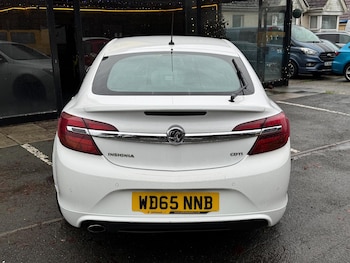 Used Vauxhall Insignia 2016 for sale - 76990833: Photo