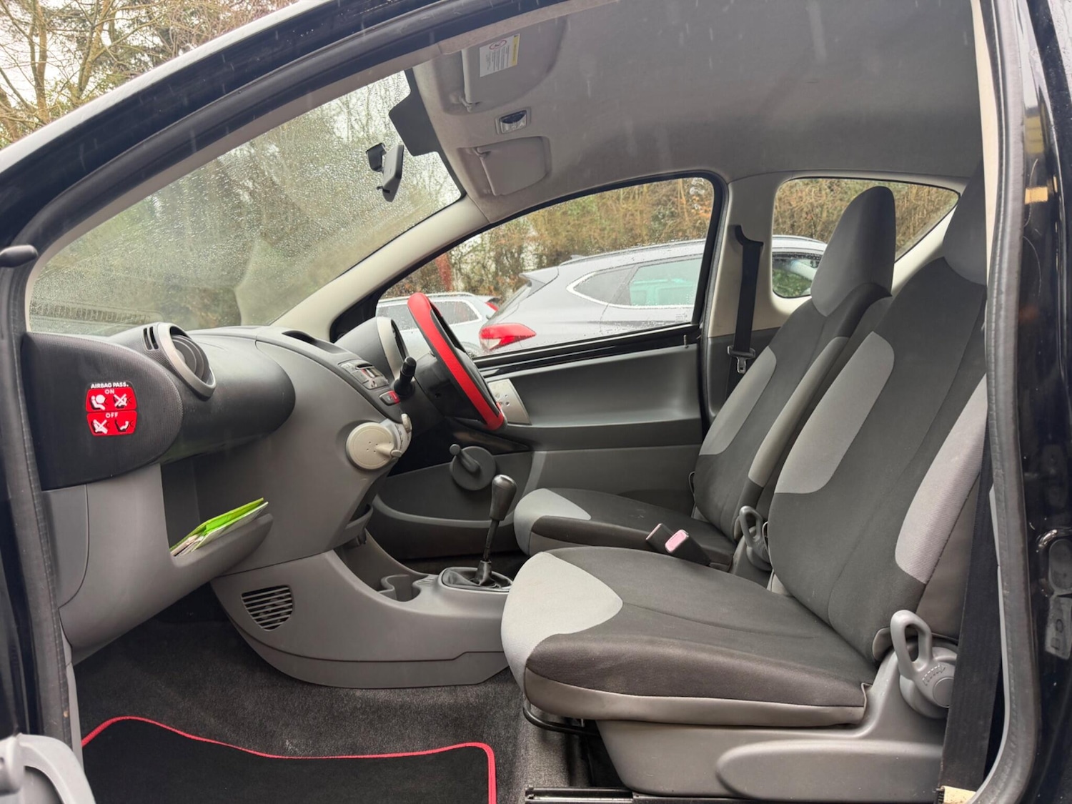 Used Peugeot 107 for sale - 77612959: Photo 12