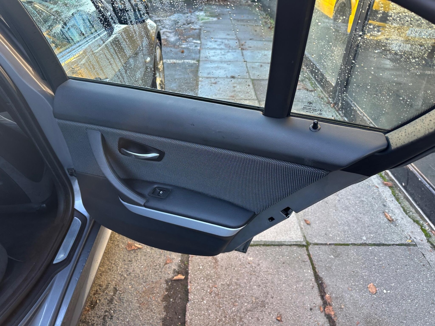 Used BMW 3 Series 2009 for sale - 76689494: Photo 25