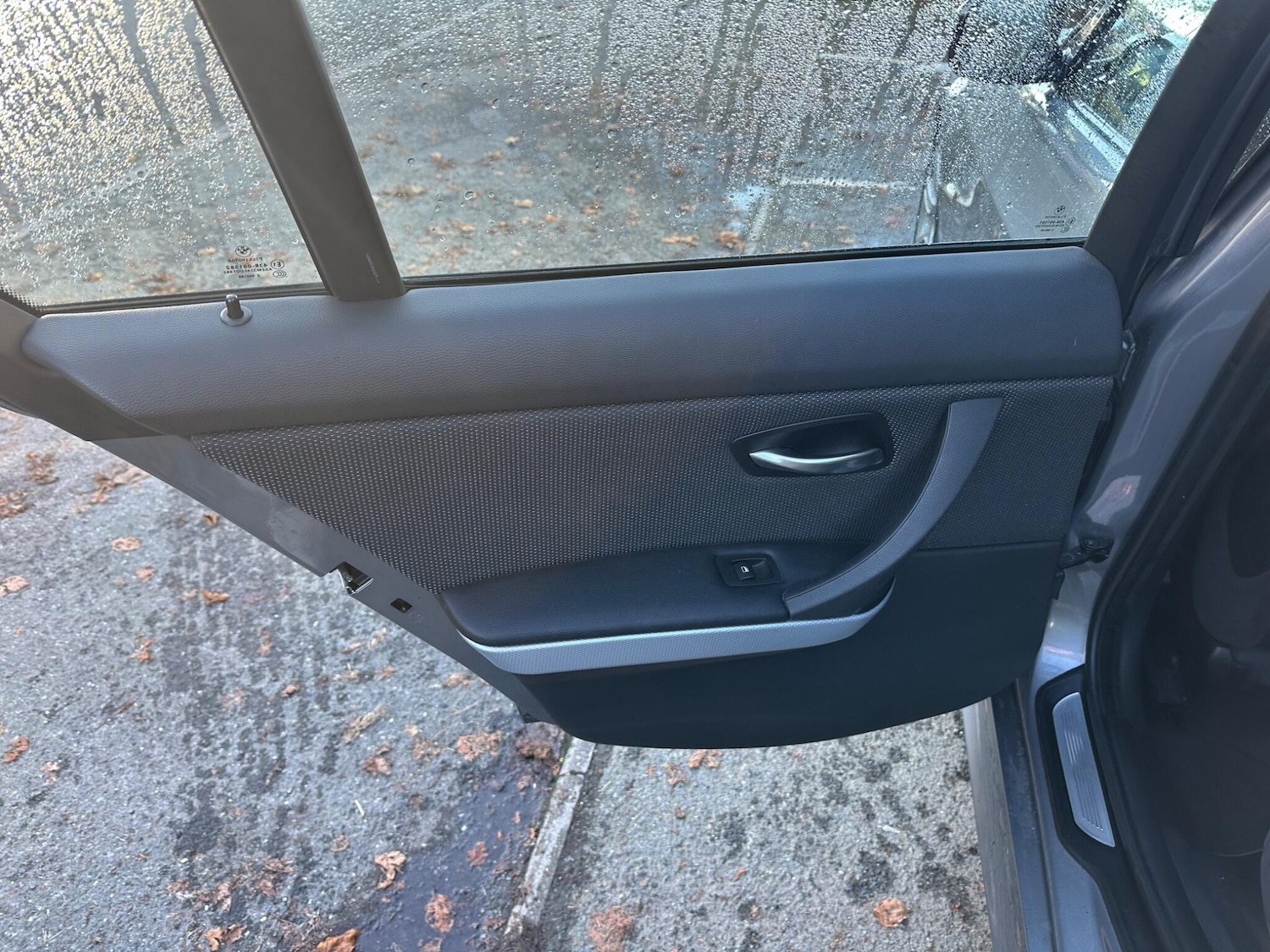 Used BMW 3 Series 2009 for sale - 76689494: Photo 26