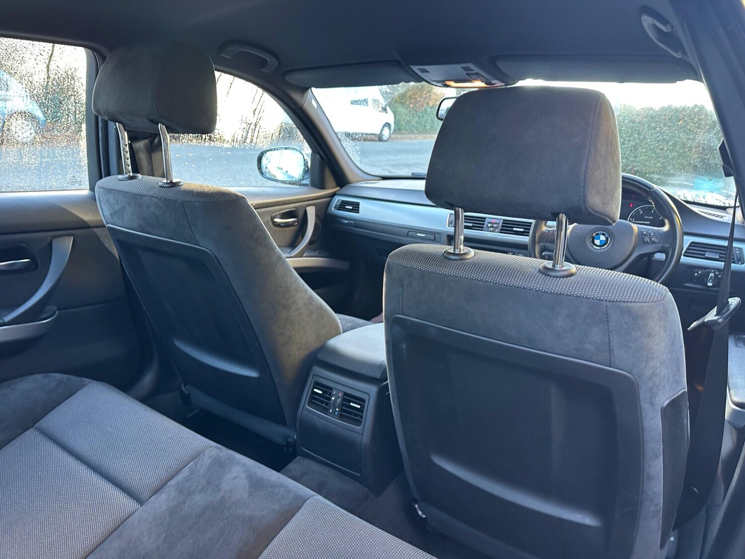 Used BMW 3 Series 2009 for sale - 76689494: Photo 38