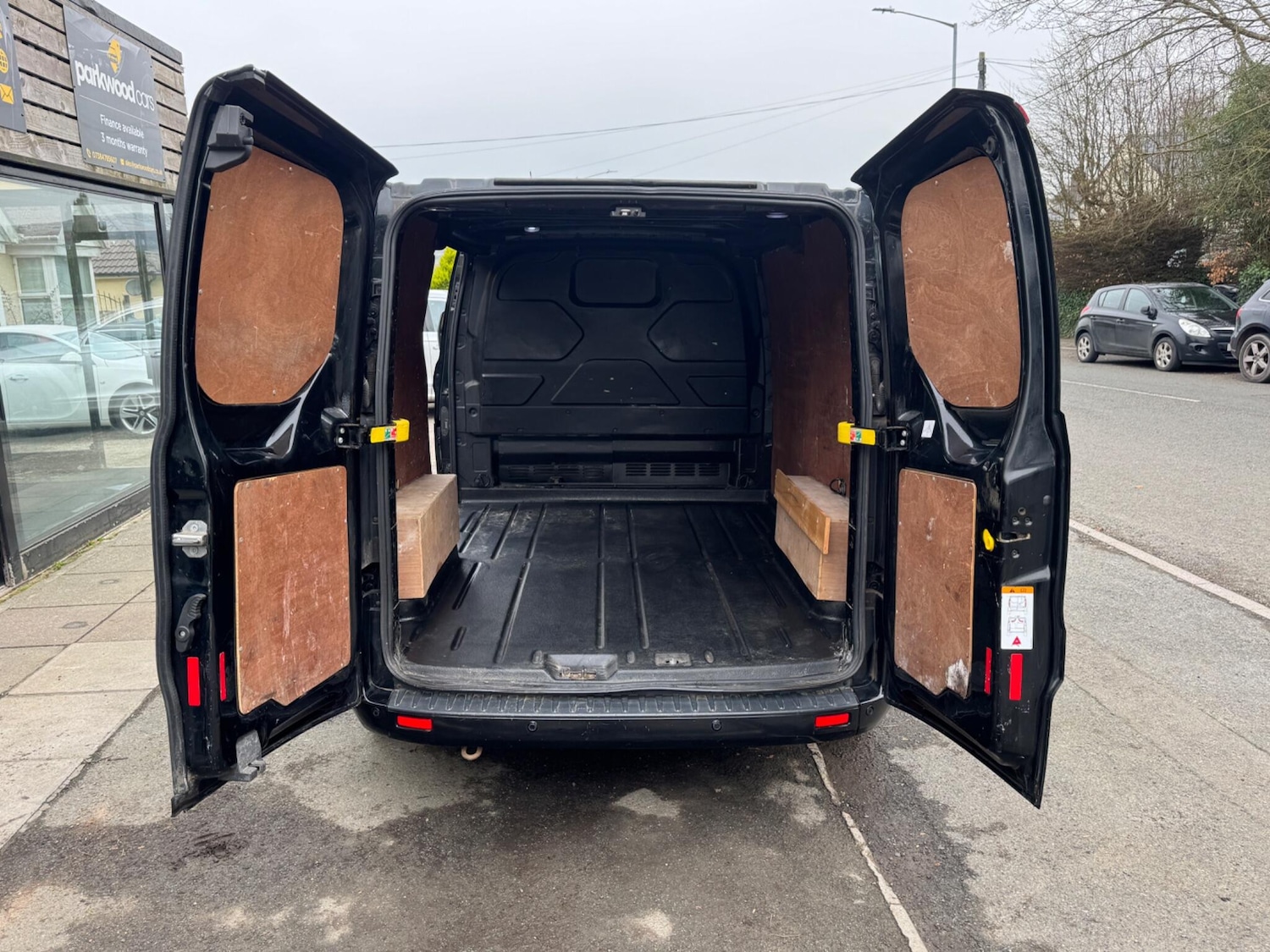 Used Ford Transit Custom 2015 for sale - 77769383: Photo 28