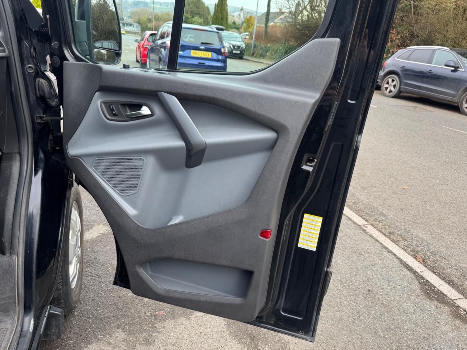 Used Ford Transit Custom 2015 for sale - 77769383: Photo 32