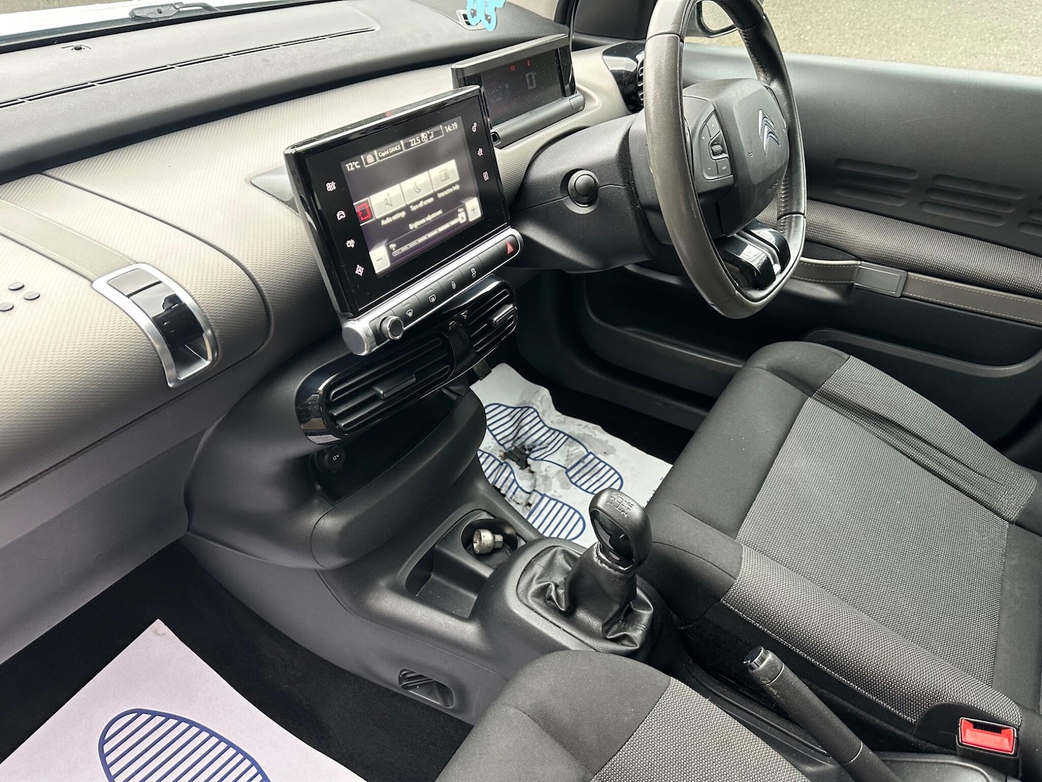 Used Citroen C4 Cactus 2016 for sale - 77524236: Photo 8